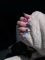 -Fanni美甲美睫皮肤管理