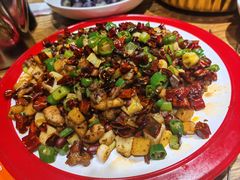 辣子鸡丁-小杨烤肉(朱雀店)