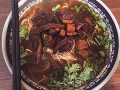 -旺泉餐饮店·清真牛肉面馆