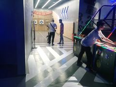 -世代星球·保龄球·镭战真人CS·团建(杨浦店)