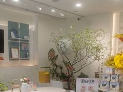 -山与蓝·轻糖鲜果蛋糕(勒泰店)