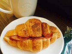 -星巴克臻选(上海长风大悦城店)