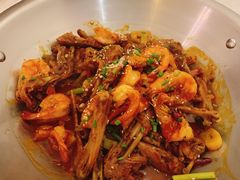 鸭恋虾中锅-张大师鸭爪爪特色干锅(南湖店)