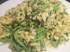 松针炒鸡蛋-老兰家传统烧烤炒菜泡馍(小南门店)