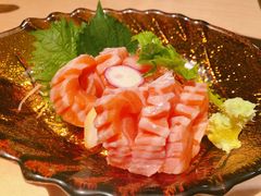 三文鱼腩刺身-泉寿司(万科公园店)