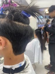 -乾健·烫染·接发SALON