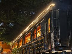 -火车头法国西餐厅