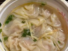 精肉小馄饨-小杨生煎(周浦万达店)