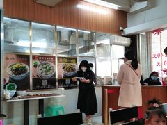 -潮镇老尾牛杂(环城西路店)