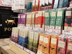 -钟书阁(群光广场店)