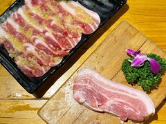 -唯成•韩国炭火烤肉 유성고기