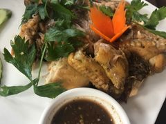 -Neary Khmer Restaurant