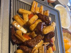 -前海沿·青岛菜(李沧万达店)