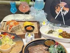 -STARRY CAFE & LOUNGE BAR(高新店)