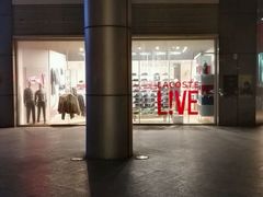 -LACOSTE(新中关购物中心店)