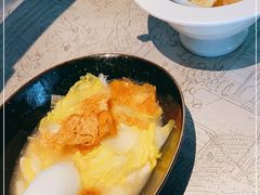-穹六人间 people 6(岳阳路店)