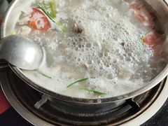 -老石黑山羊毛驴肉火锅(金凯广场店)