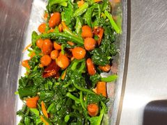 -马路牙子烧烤馄饨酒馆(望京店)