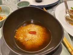上汤炖菊花-萬國春·中菜馆(颐和公馆店)