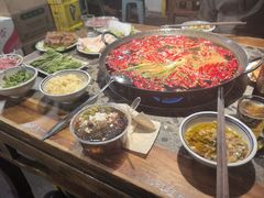 -六公里老火锅(总店)