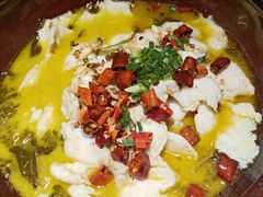 酸菜巴沙鱼片-大碗先生(万家丽店)