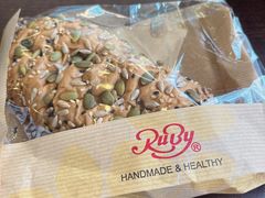 -红宝石·鲜奶小方(长阳店)