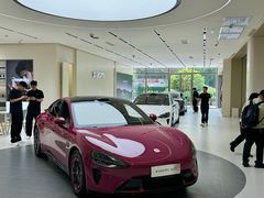 -金鹰国际购物中心(江都店)