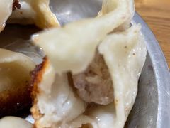 -黄阿姨锅贴大王(万航渡路店)