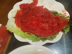 秘制嫩牛肉-锅首鲜品火锅(鸳鸯店)