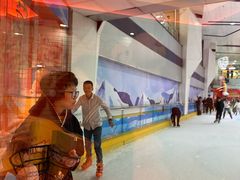 -正佳冰河湾真冰滑冰场