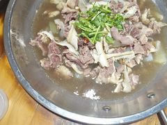-大众跷脚牛肉馆·非遗传承单位(峨眉山店)