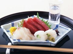 -樱町三味日本料理(城乡世纪广场店)