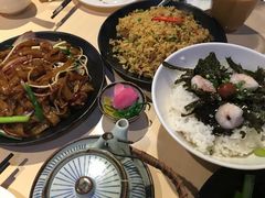 -来龙里 精致 东南亚餐室(万象城店)