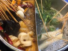-马路边边串串香形象店(磐石路店)