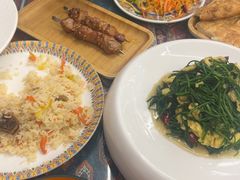 -乡村馕坑肉·烧烤·新疆菜·本地人更爱吃(阿勒泰首店)