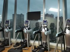 -奇迹健身金茂汇店