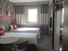 -宜必思酒店(苏州金鸡湖国际博览中心店)