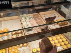 面包甜点陈列柜-百年同和·江南点心院(山塘街店)