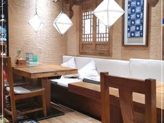 卡座-云海肴·汽锅鸡·云南菜(领展购物广场·中关村店)