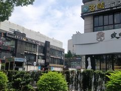 -天乐广场(食多滋美食城店)
