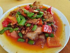回锅肉-荣生萝卜汤饭店
