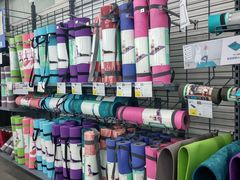 -迪卡侬(顺峰山店)