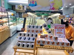 面包甜点陈列柜-仟吉(大溪地店)