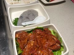 -海底捞火锅鲜切牛肉主题店(长寿路店)
