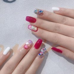 -雪奈传统美甲美睫
