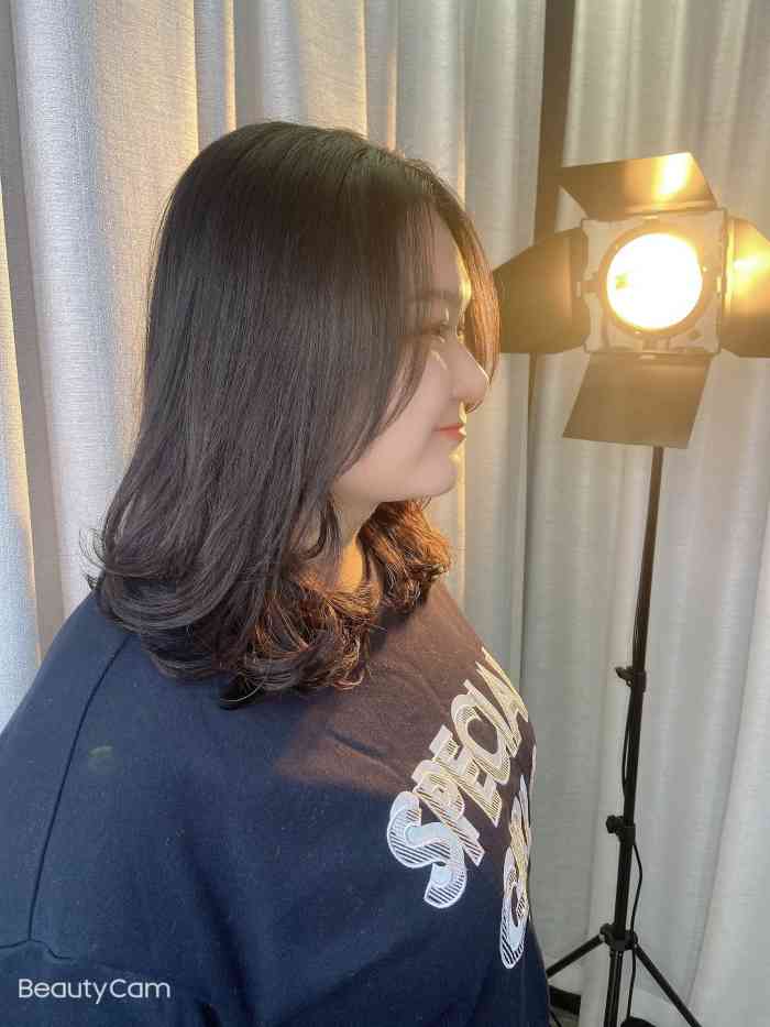 藤野造型(昆明西山万达全国直营店)-"从来没染过除了栗色以外的,我