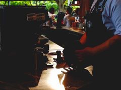 -星巴克臻选(南京艾尚天地店)