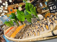 -领鲜活海鲜榴莲自助火锅(东门店)