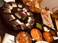 -臻牛烤肉