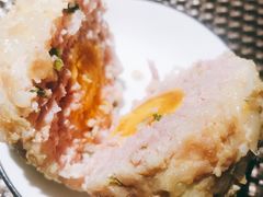 咸蛋黄狮子头-十面春风·江南面馆(崇宁路店)